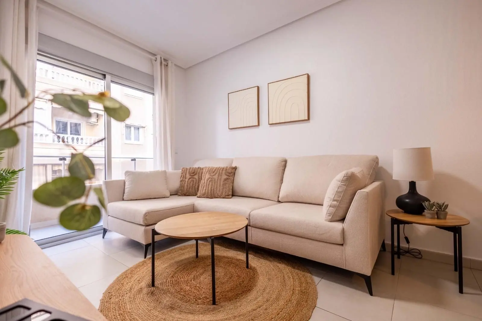 Apartment Of 92 M² In Torrevieja, Spain
