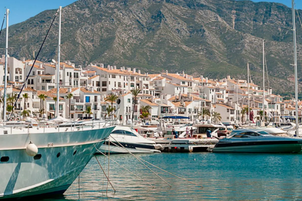 Apartment Of 143 M² In Marbella, Spain