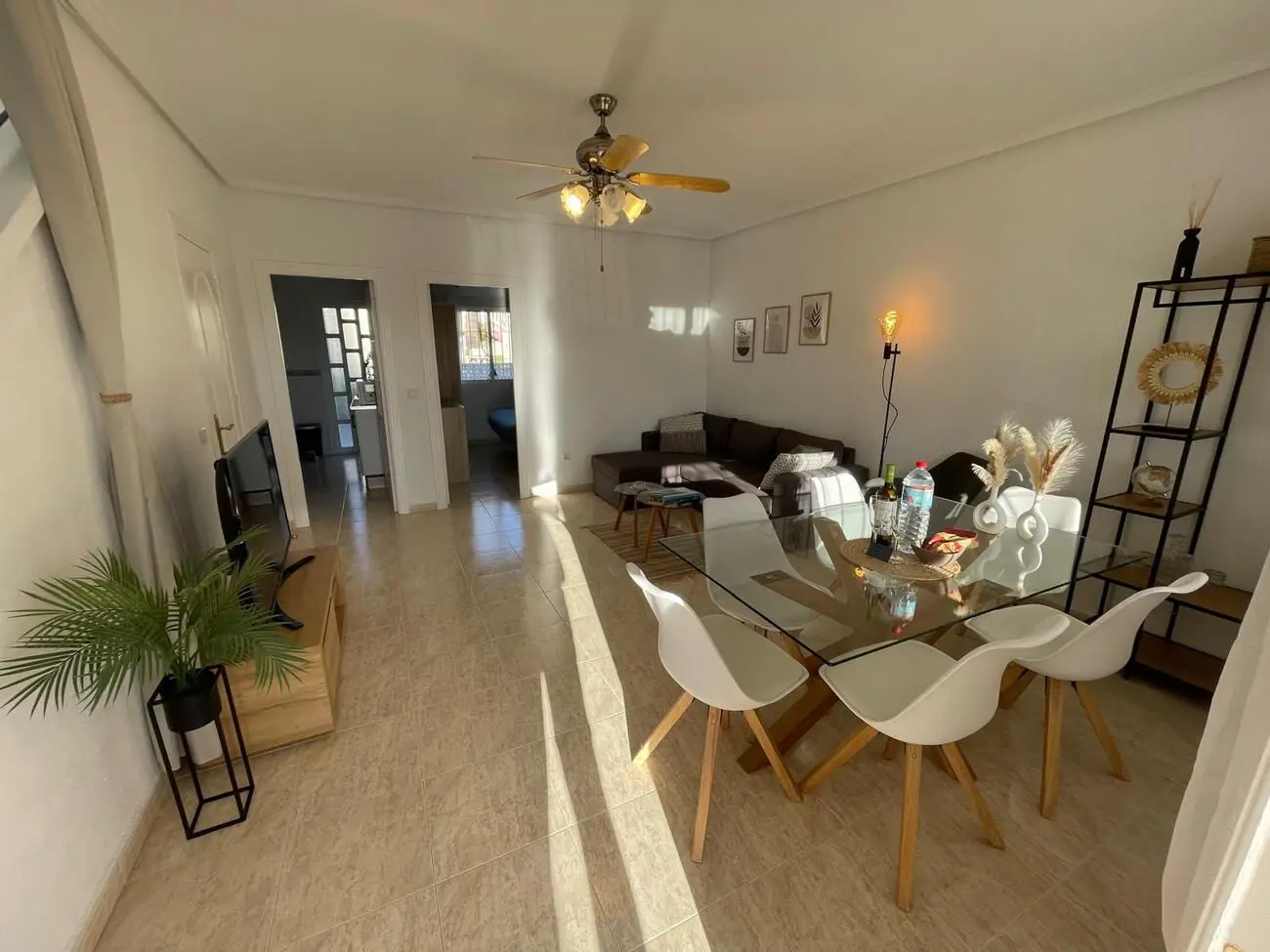 House Of 103 M² With Mediter Real Estate Features In Almoradi, Spain