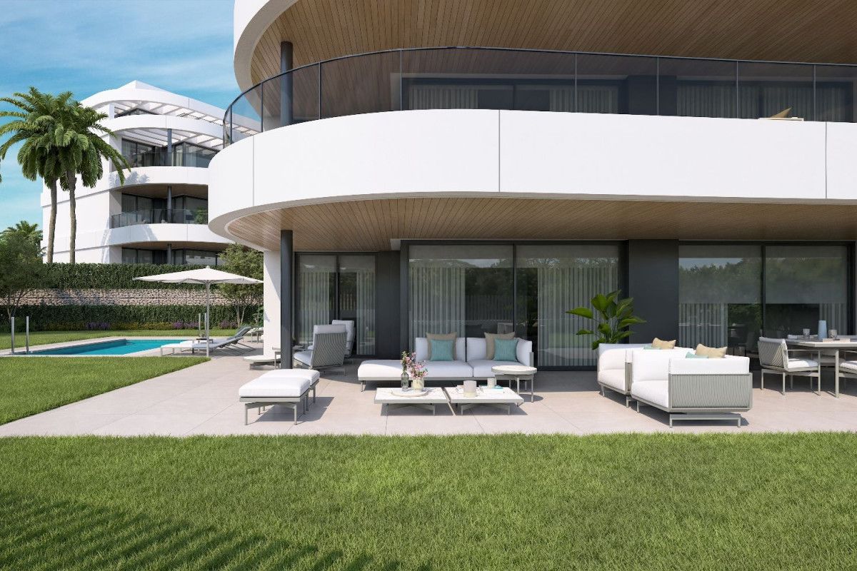 Apartment Of 153 M² In Estepona, Spain