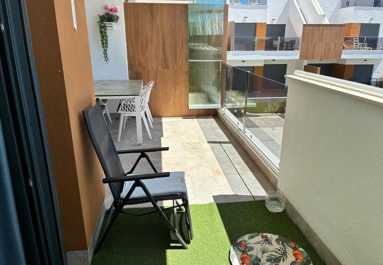 2-bedroom Apartment In Pilar De La Horadada, Spain (75 M²)
