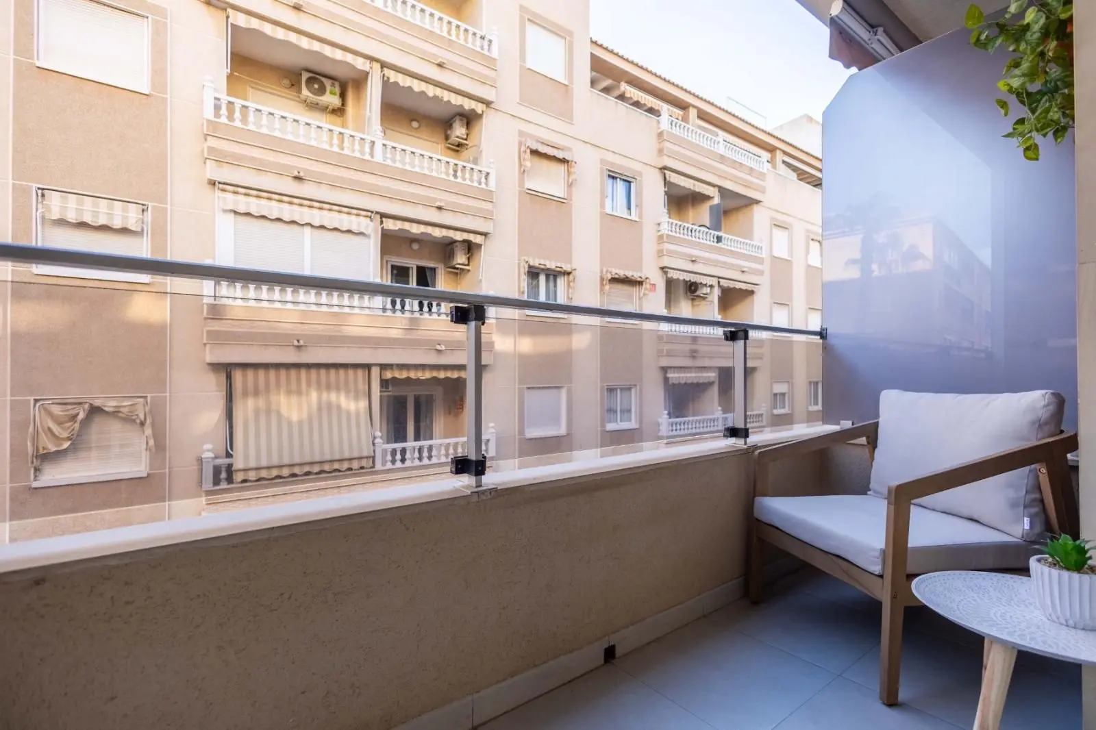 Apartment Of 92 M² In Torrevieja, Spain