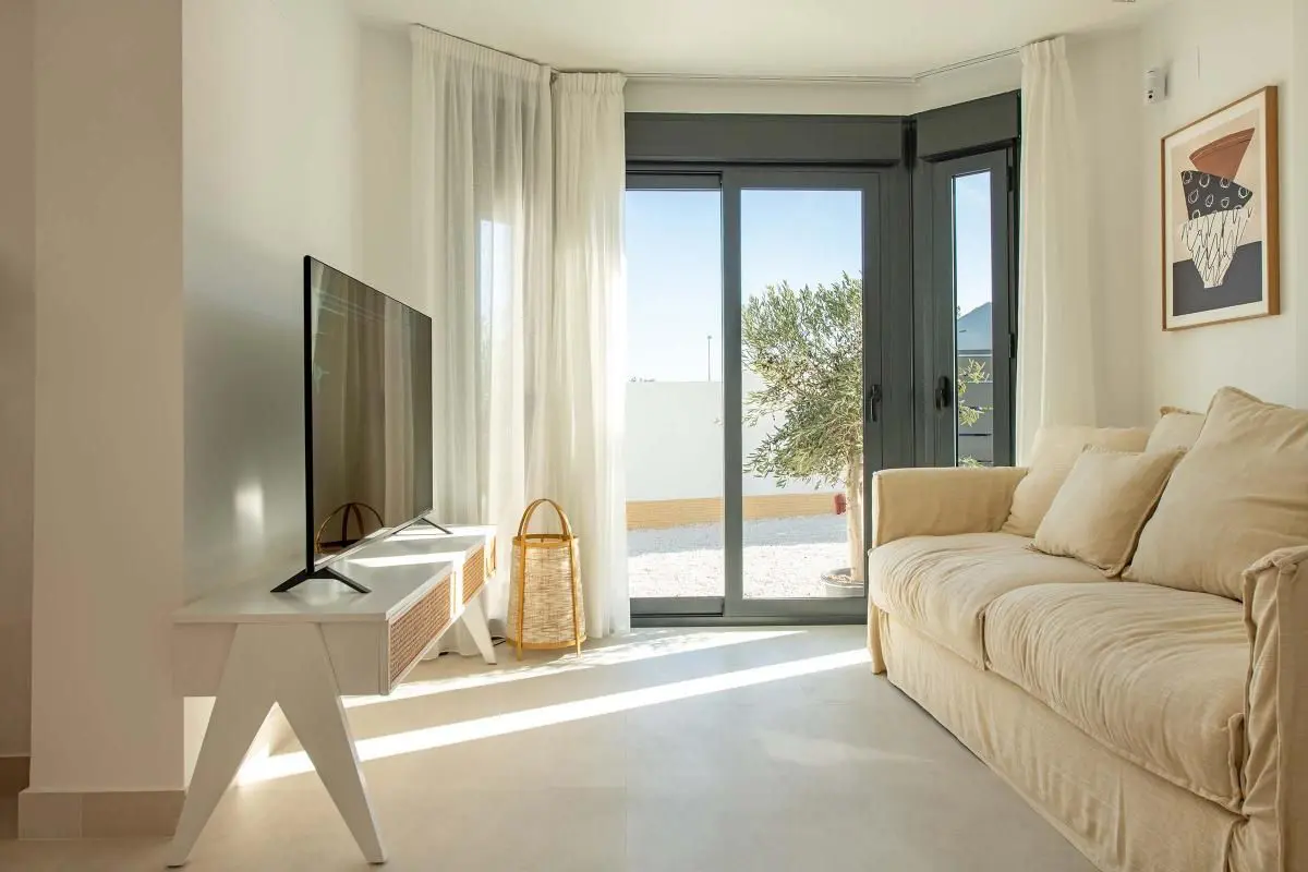 Bungalow Of 63 M² In Cox, Spain