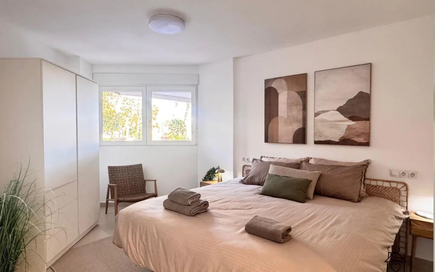 2-bedroom Apartment In Torrevieja, Spain (95 M²)