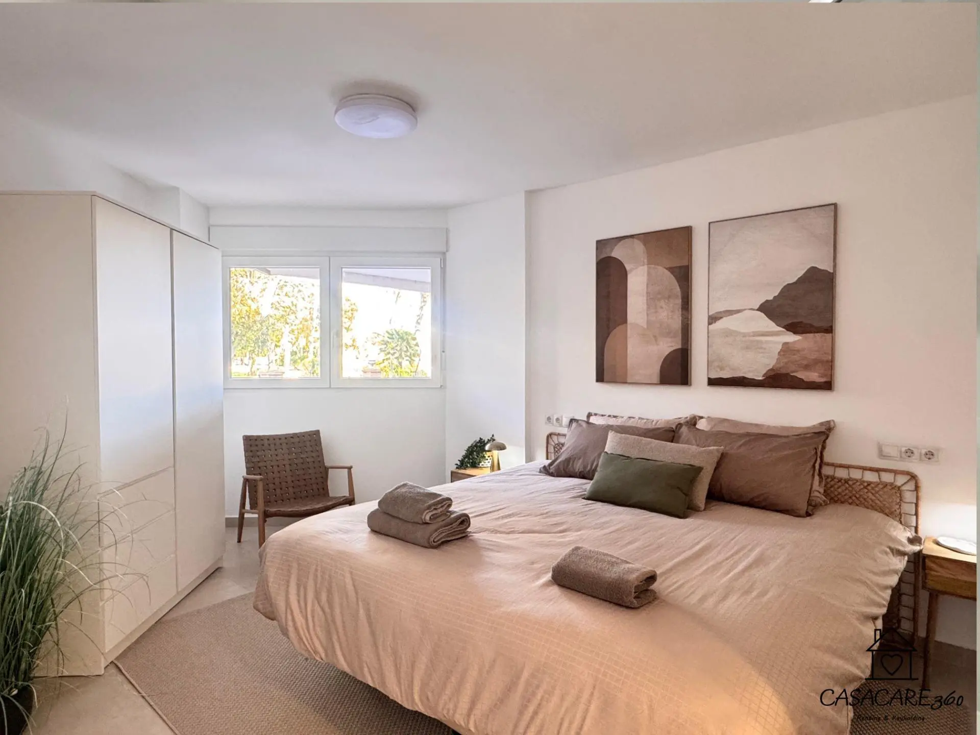 Apartment Of 95 M² In Torrevieja, Spain