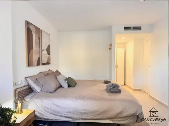 2-bedroom Apartment In Torrevieja, Spain (95 M²)