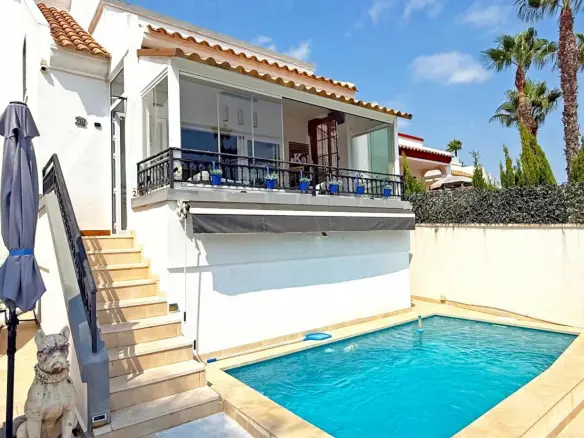 3-bedroom Villa In Orihuela Costa, Spain (96 M²)