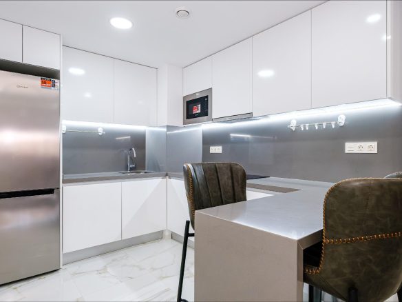 4-bedroom Apartment In Torrevieja, Spain (153 M²)