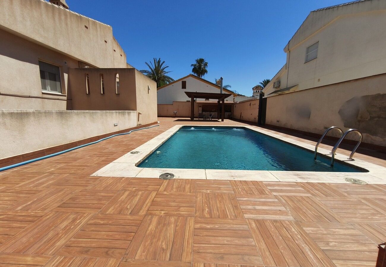 4-bedroom Villa In San Javier, Spain (170 M²)