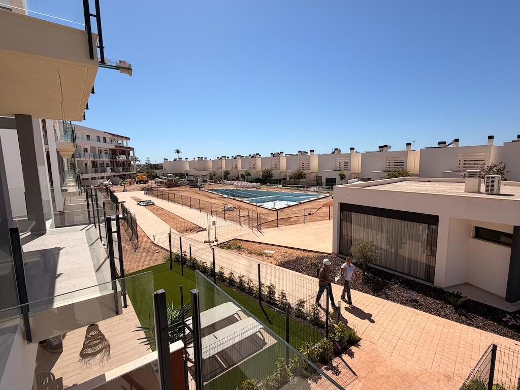 Apartment Of 88 M² With Sea Views In Los Alcázares