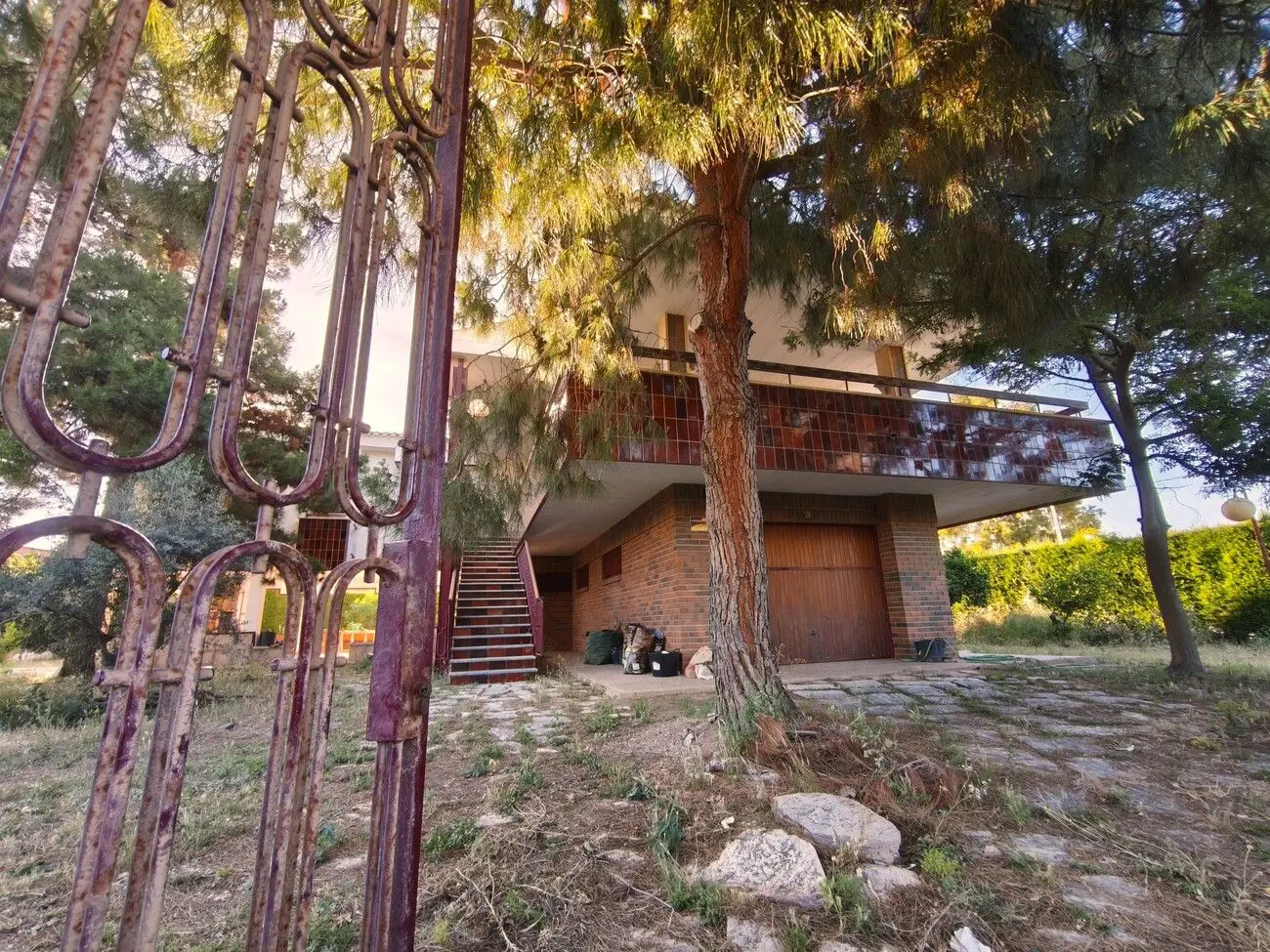 Villa Of 600 M² In Santiago De La Ribera