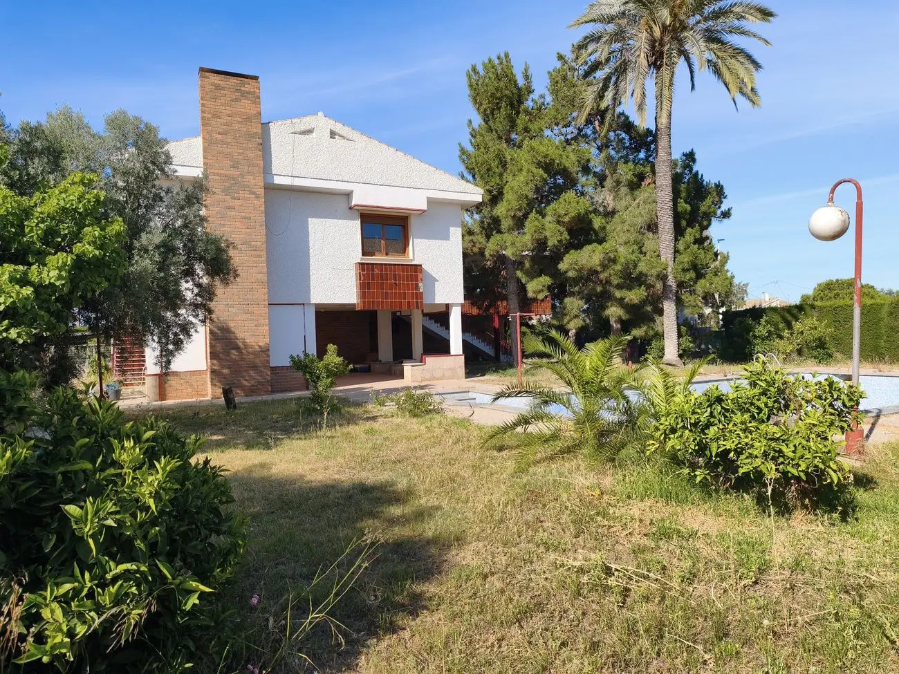 Villa Of 600 M² In Santiago De La Ribera