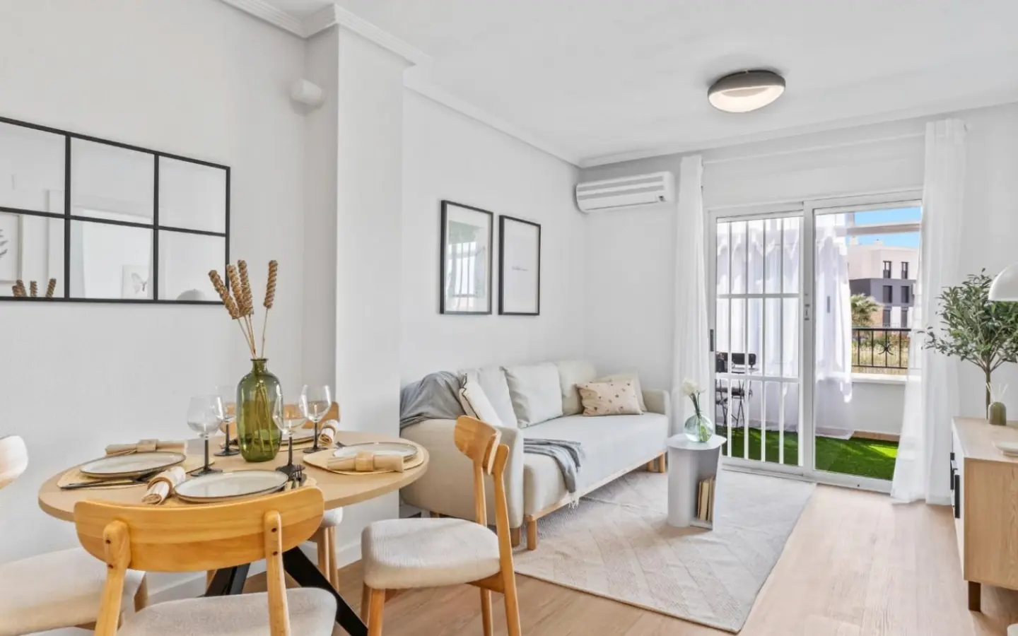Apartment Of 68 M² In Orihuela Costa, Spain