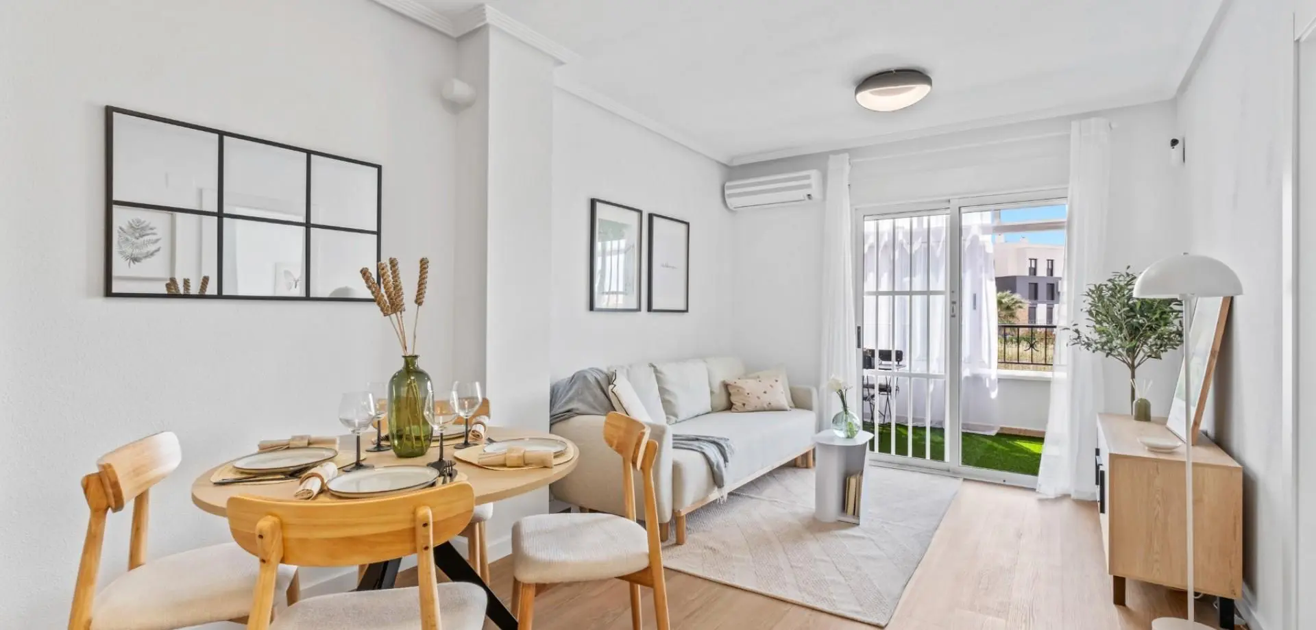 Apartment Of 68 M² In Orihuela Costa, Spain