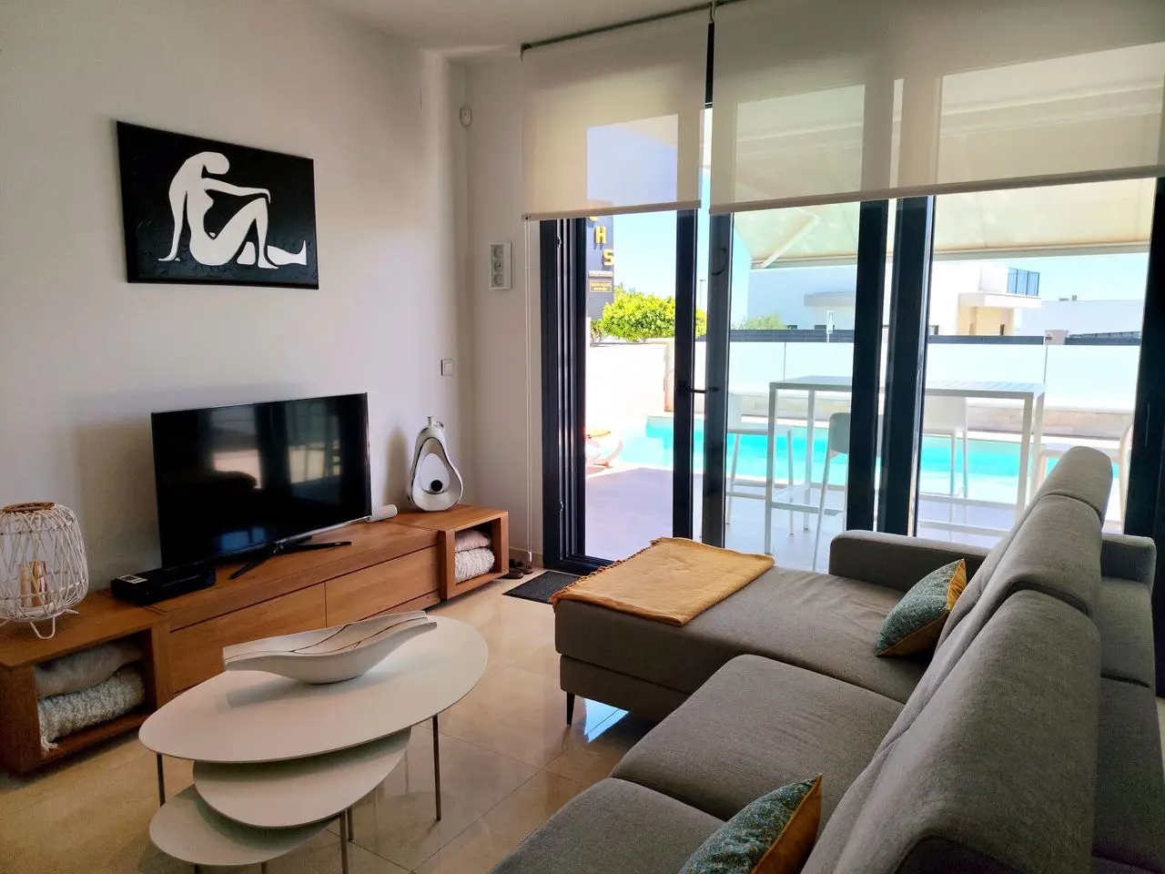 Villa Of 92 M² In San Miguel De Salinas