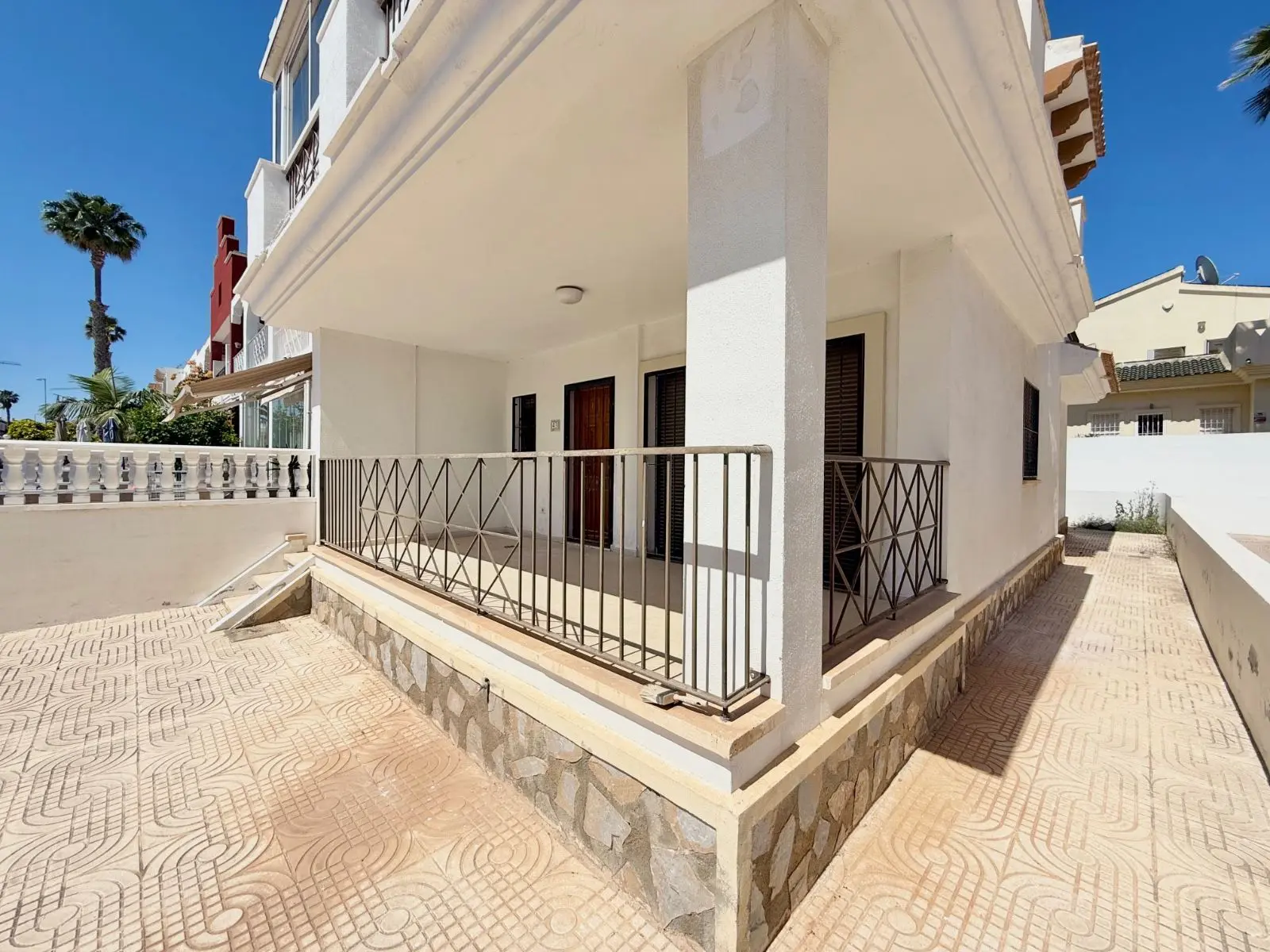 Terraced House Of 140 M² In Rojales, Spain