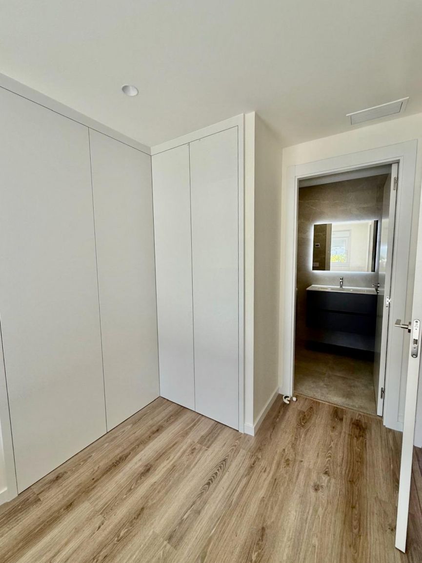 Apartment Of 119 M² In Finestrat, Spain