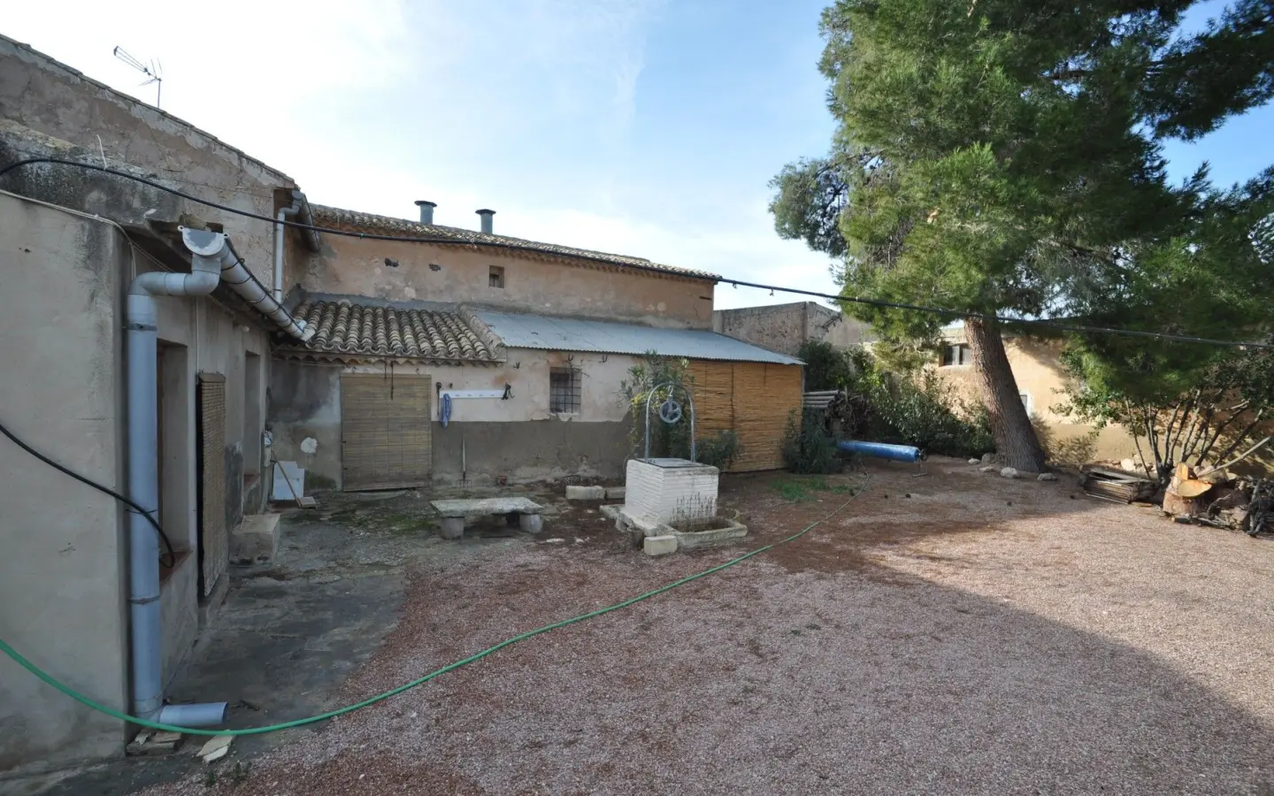 House 613 M² In Pinoso, Spain – Mediter Real Estate