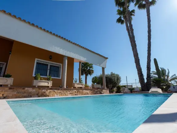 5-bedroom Villa In Orihuela, Spain (495 M²)