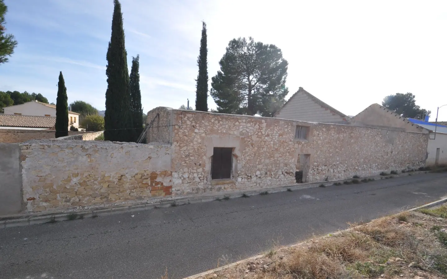 House 613 M² In Pinoso, Spain – Mediter Real Estate