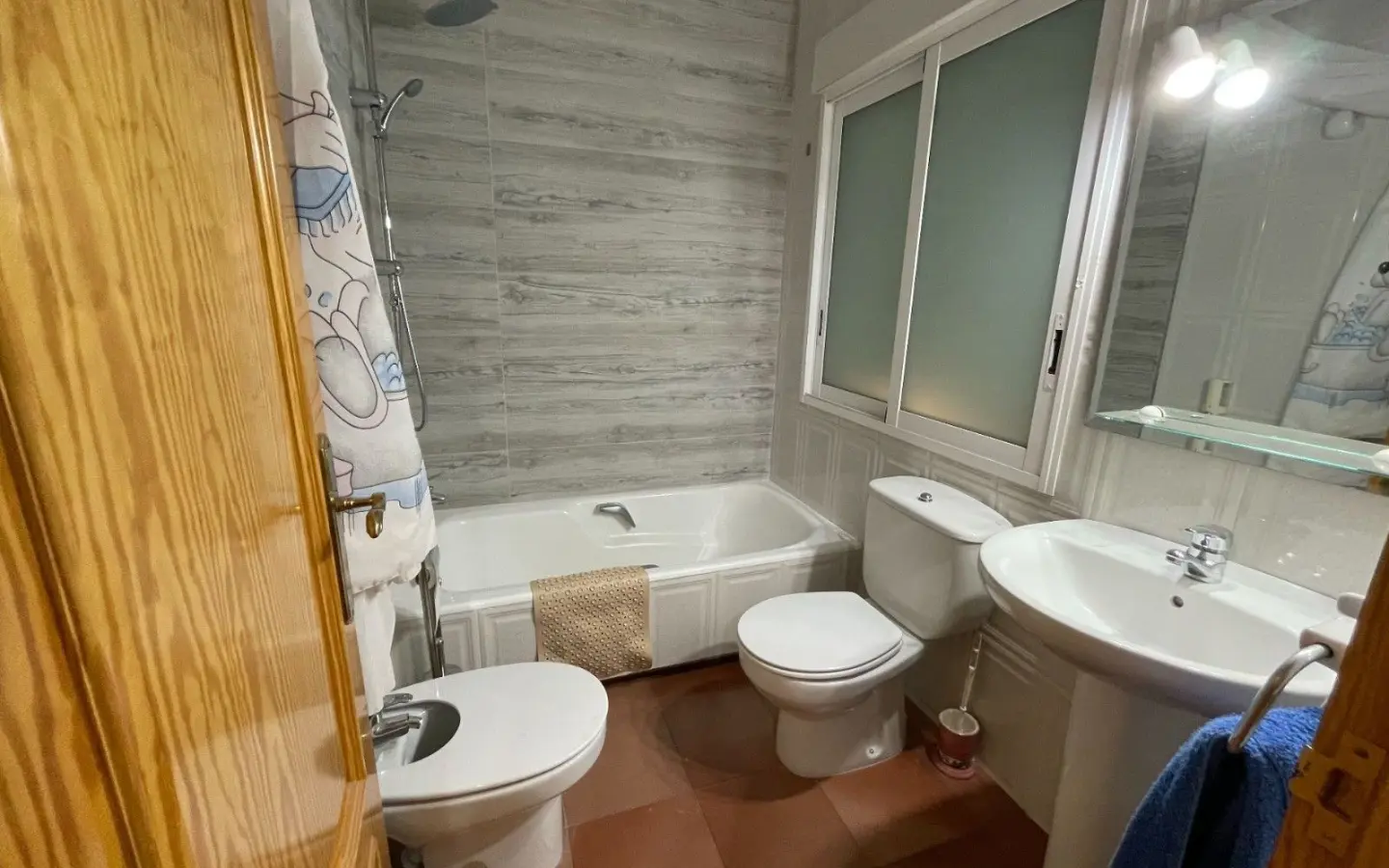 6-bedroom Villa In Murcia, Spain (210 M²)