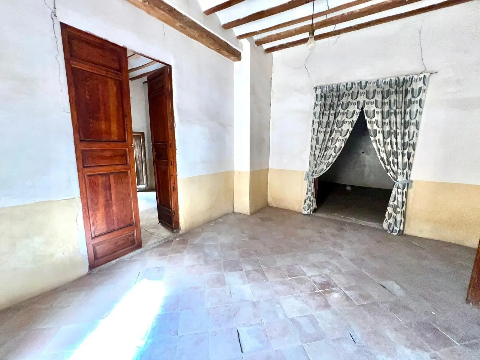 House 380 M² In Pinoso, Spain – Mediter Real Estate