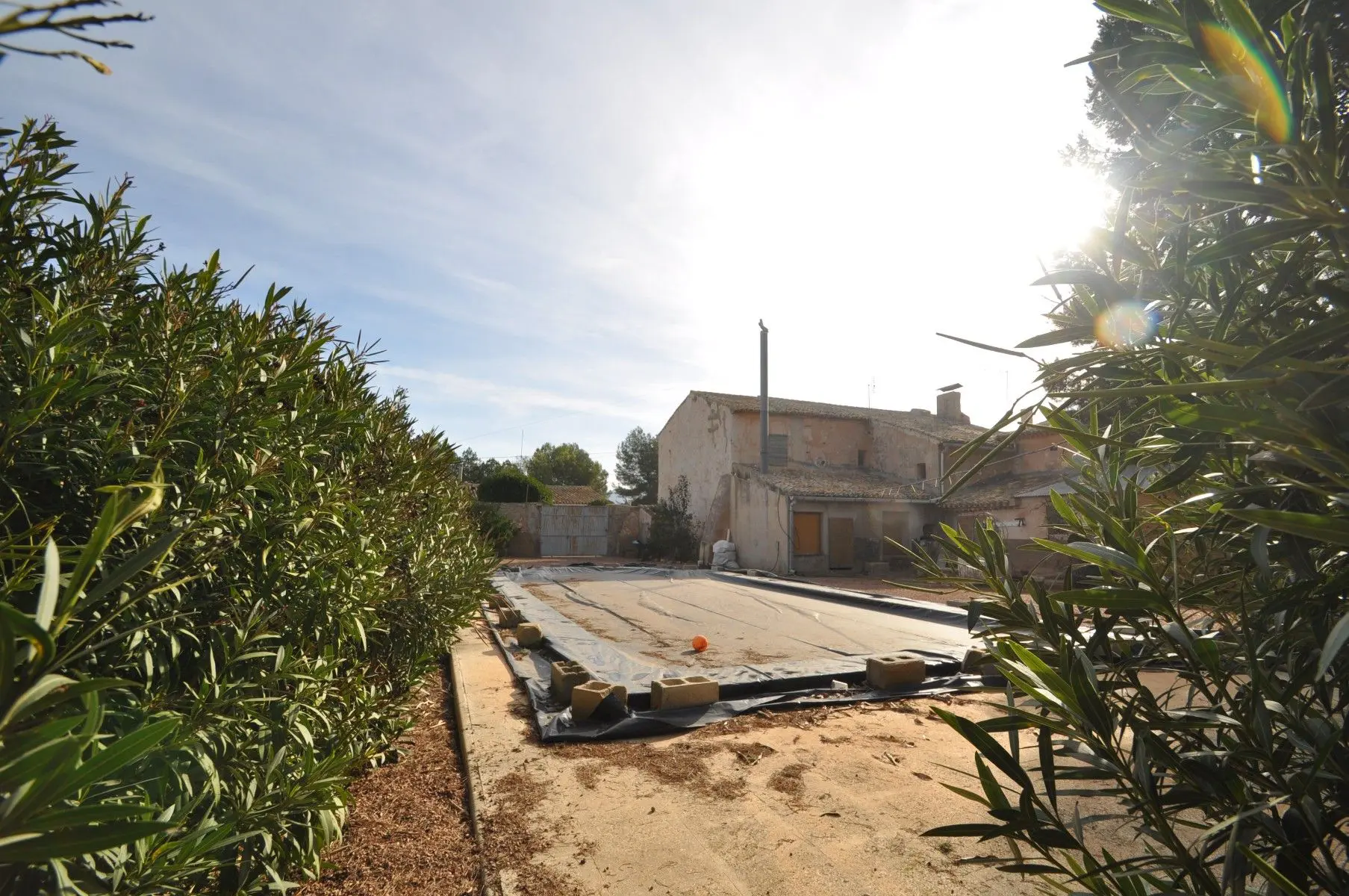 House 613 M² In Pinoso, Spain – Mediter Real Estate