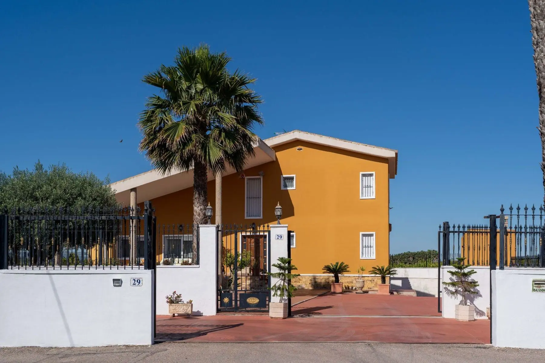 Villa 495 M² In Orihuela, Spain – Mediter Real Estate