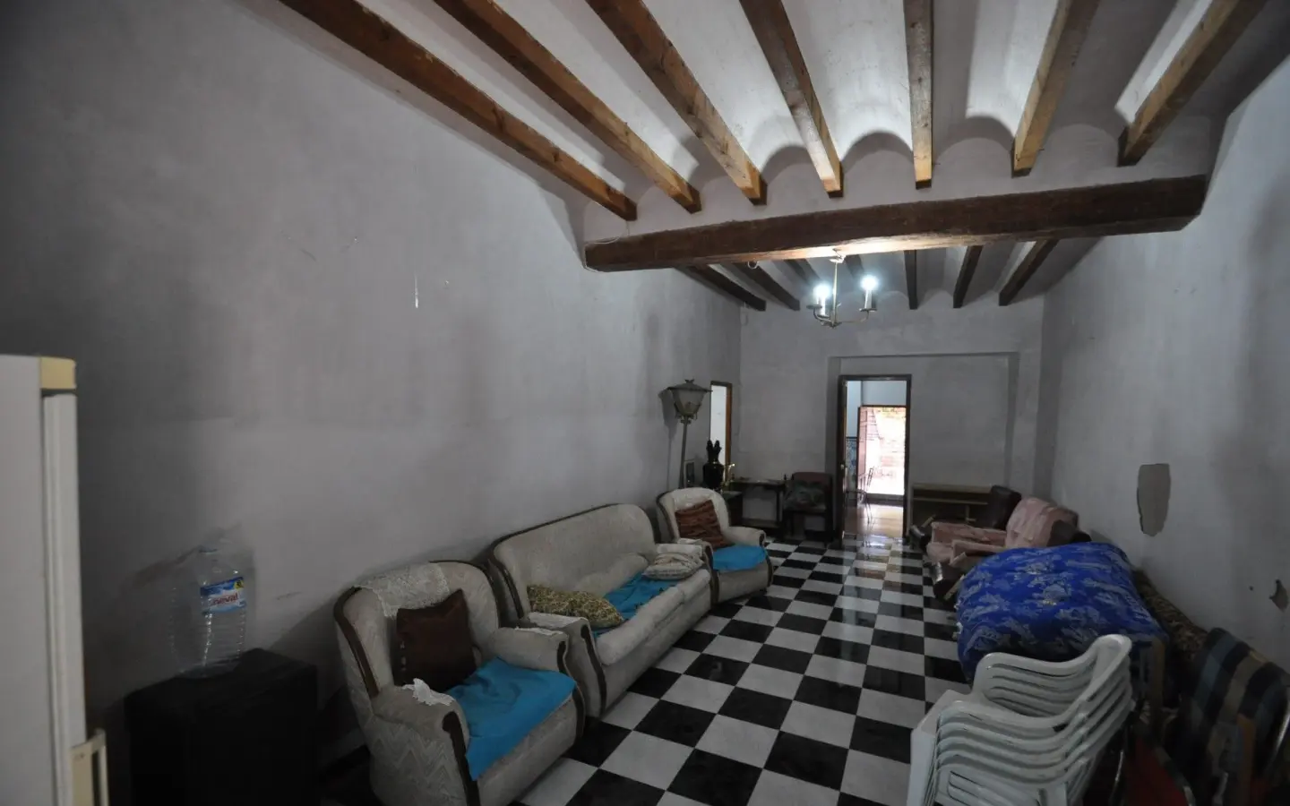 House 613 M² In Pinoso, Spain – Mediter Real Estate