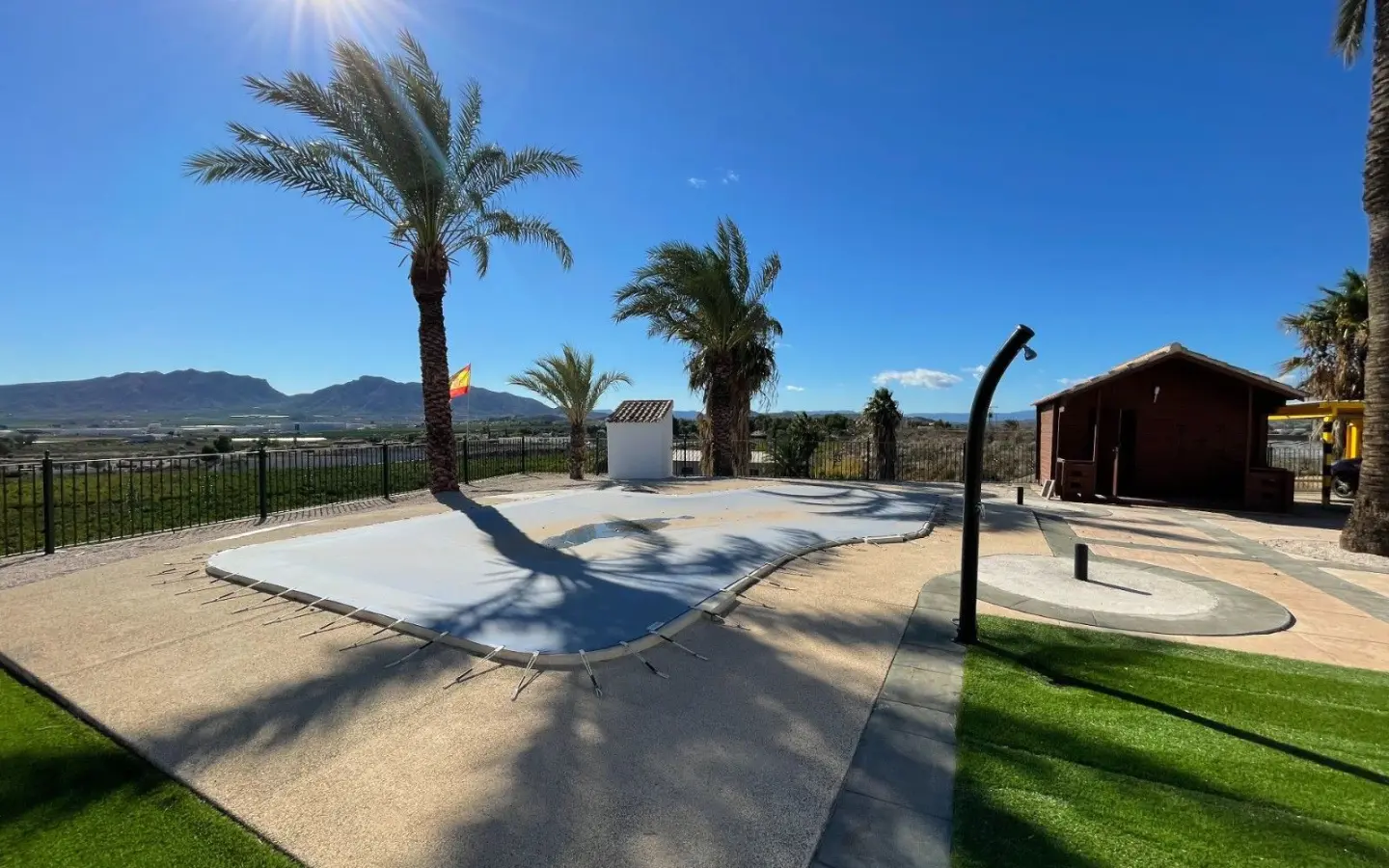 6-bedroom Villa In Murcia, Spain (210 M²)