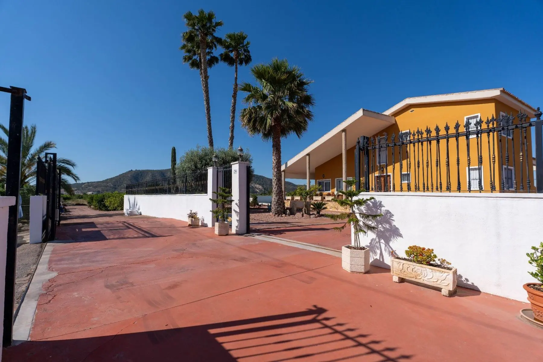 Villa 495 M² In Orihuela, Spain – Mediter Real Estate