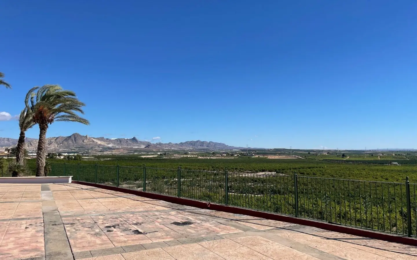 6-bedroom Villa In Murcia, Spain (210 M²)