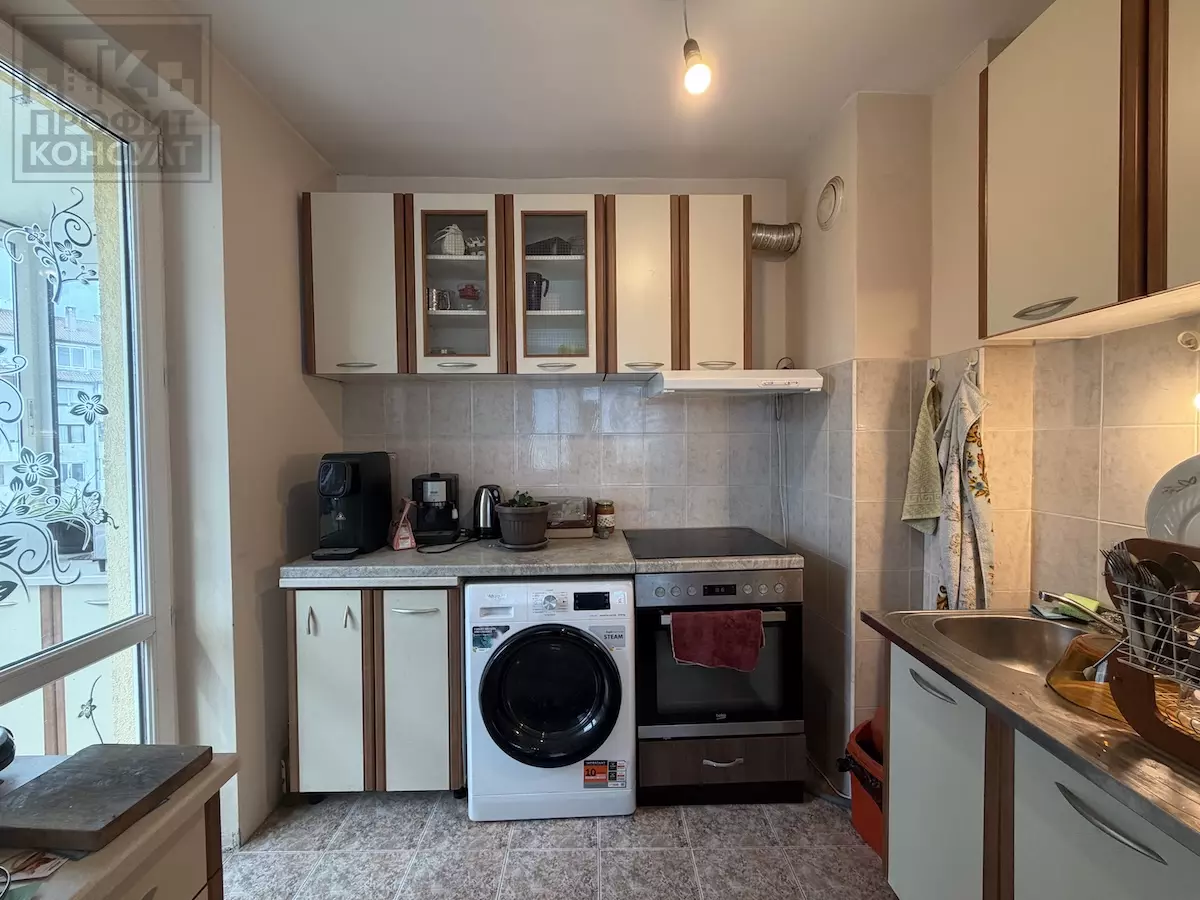 Apartment Of 70 M² In Kolyo Ficheto Quarter, Veliko Tarnovo