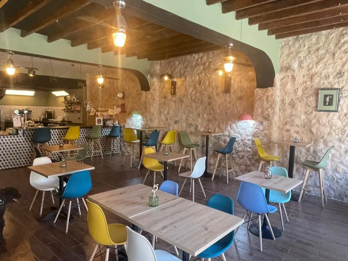 3-bedroom Townhouse In Pinoso, Spain (417 M²)