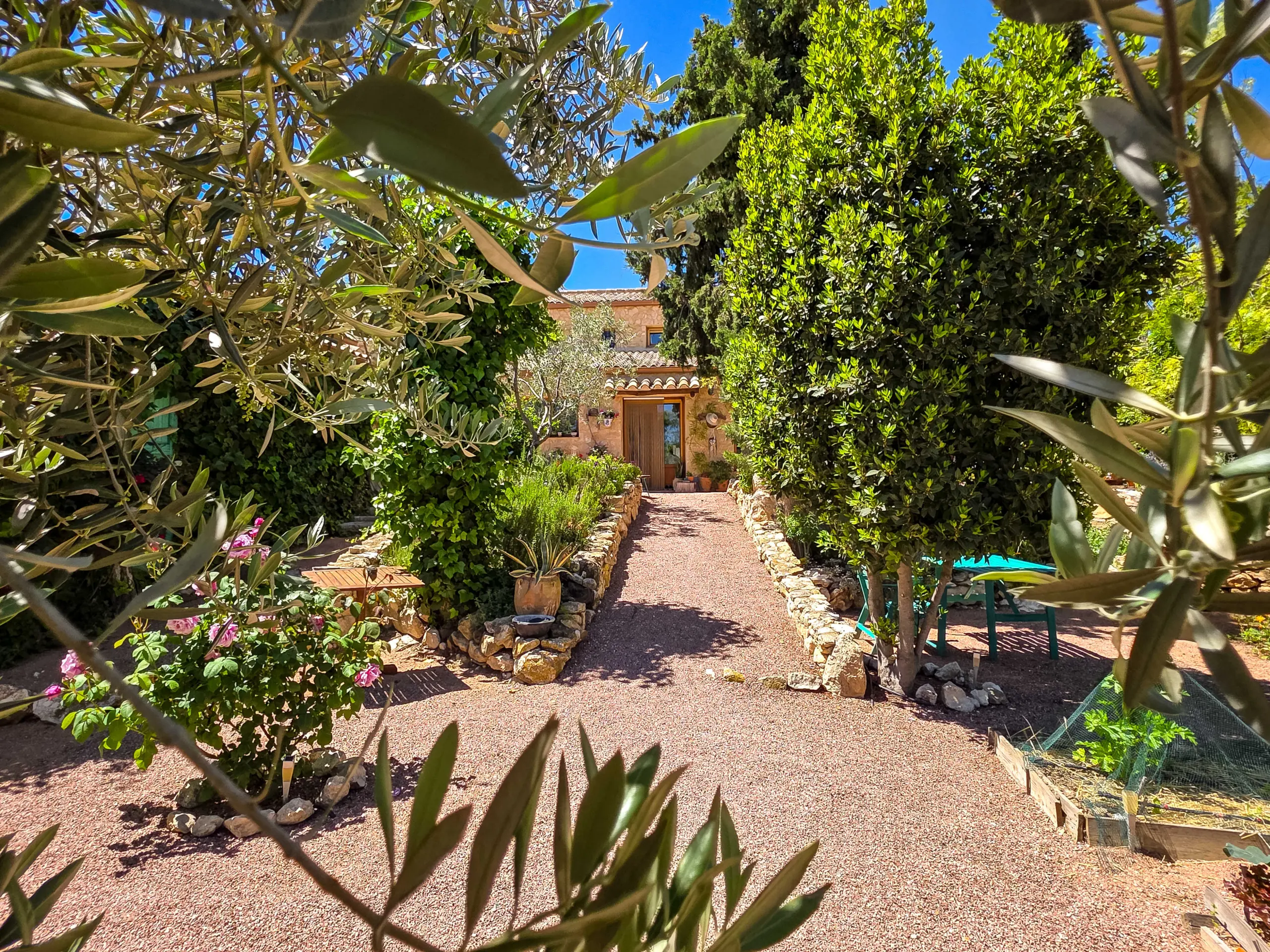 Country House Of 400 M² In Torre Del Rico, Spain