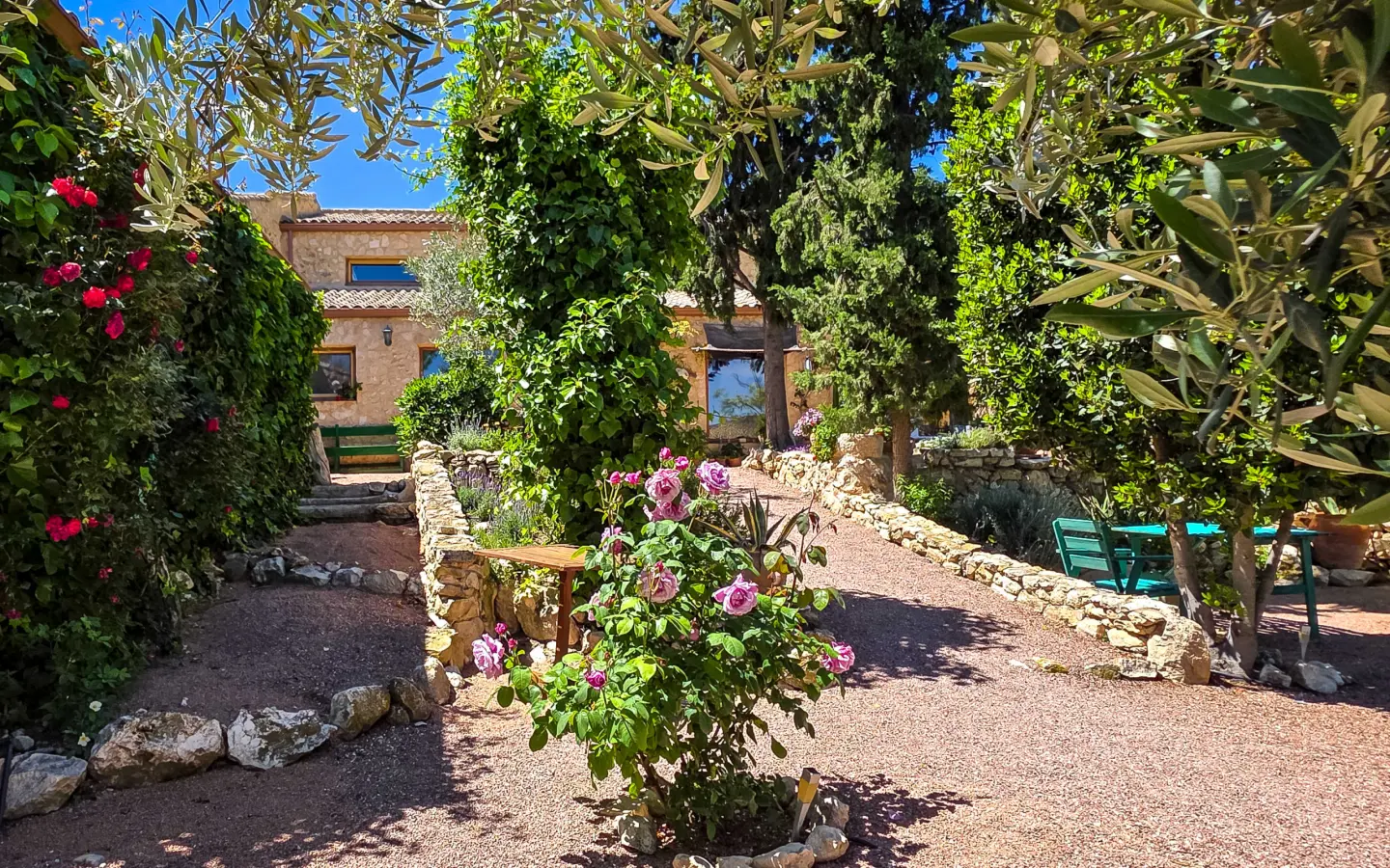 6-bedroom Country House In Torre Del Rico, Spain (400 M²)