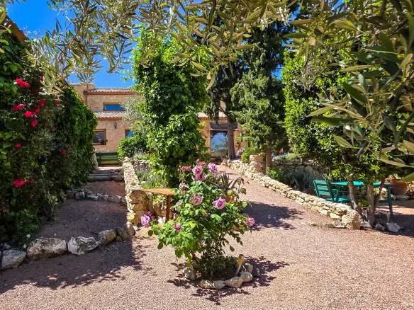 6-bedroom Country House In Torre Del Rico, Spain (400 M²)