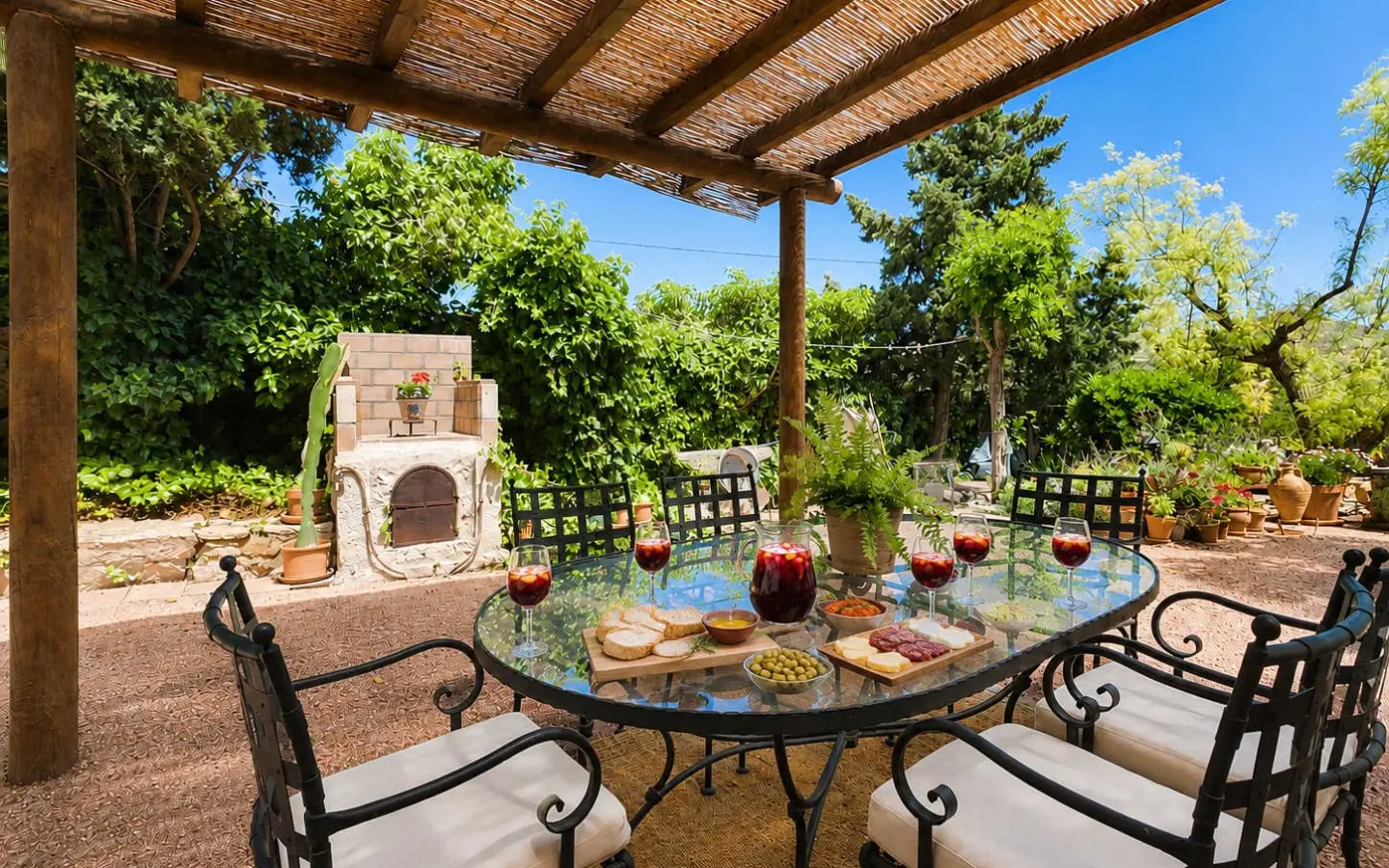6-bedroom Country House In Torre Del Rico, Spain (400 M²)