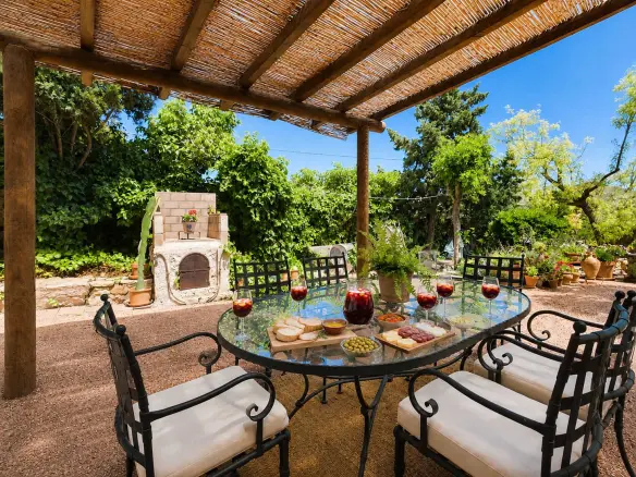 6-bedroom Country House In Torre Del Rico, Spain (400 M²)