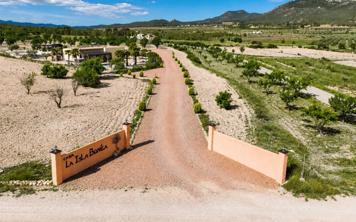4-bedroom Detached Villa In Salinas, Spain (167 M²)