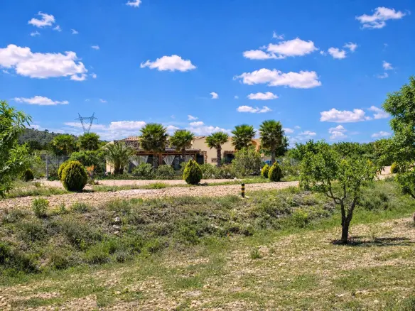 4-bedroom Detached Villa In Salinas, Spain (167 M²)