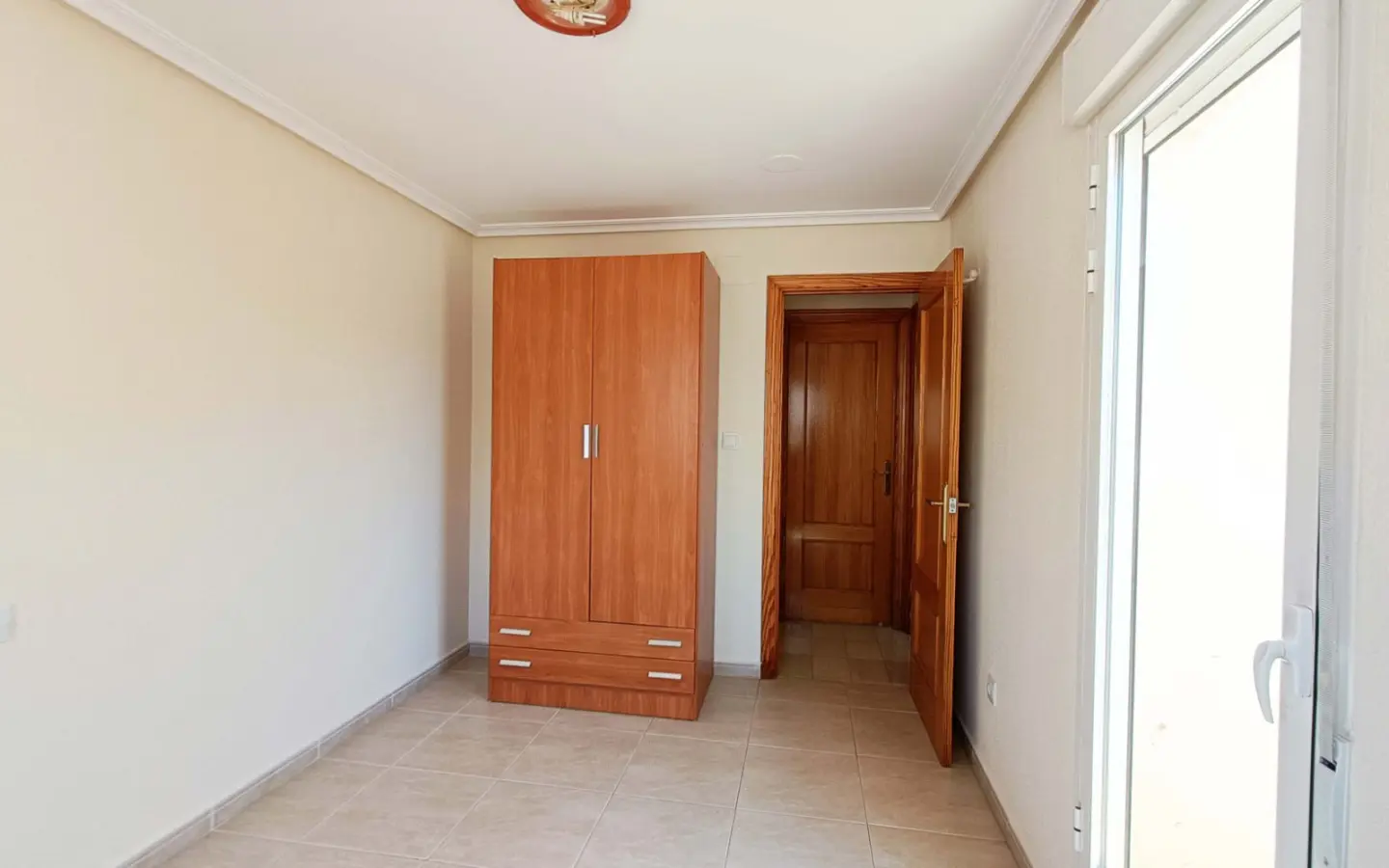 3-bedroom Apartment In Hondón De Los Frailes, Spain (90 M²)