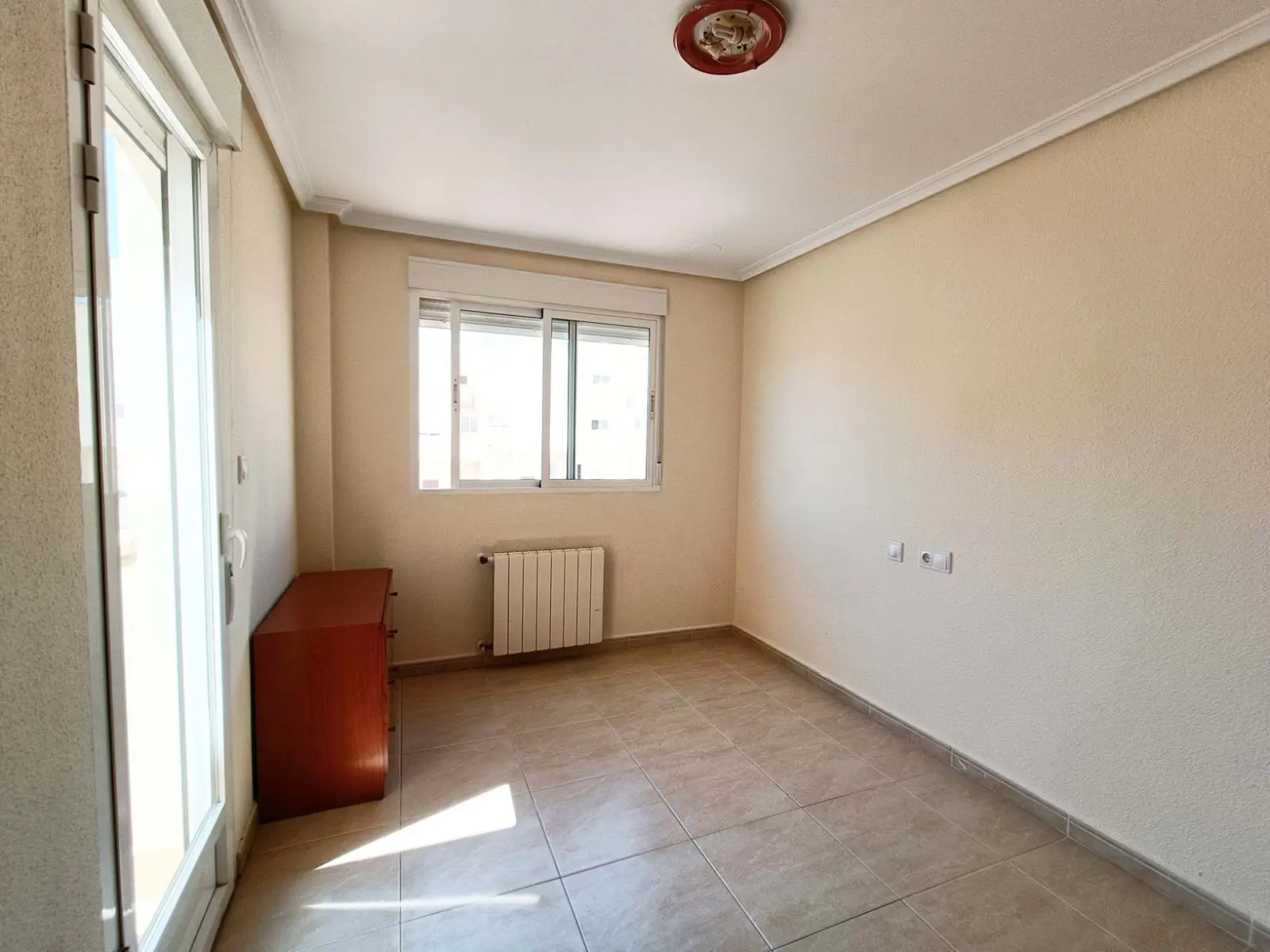 Apartment Of 90 M² In Hondón De Los Frailes