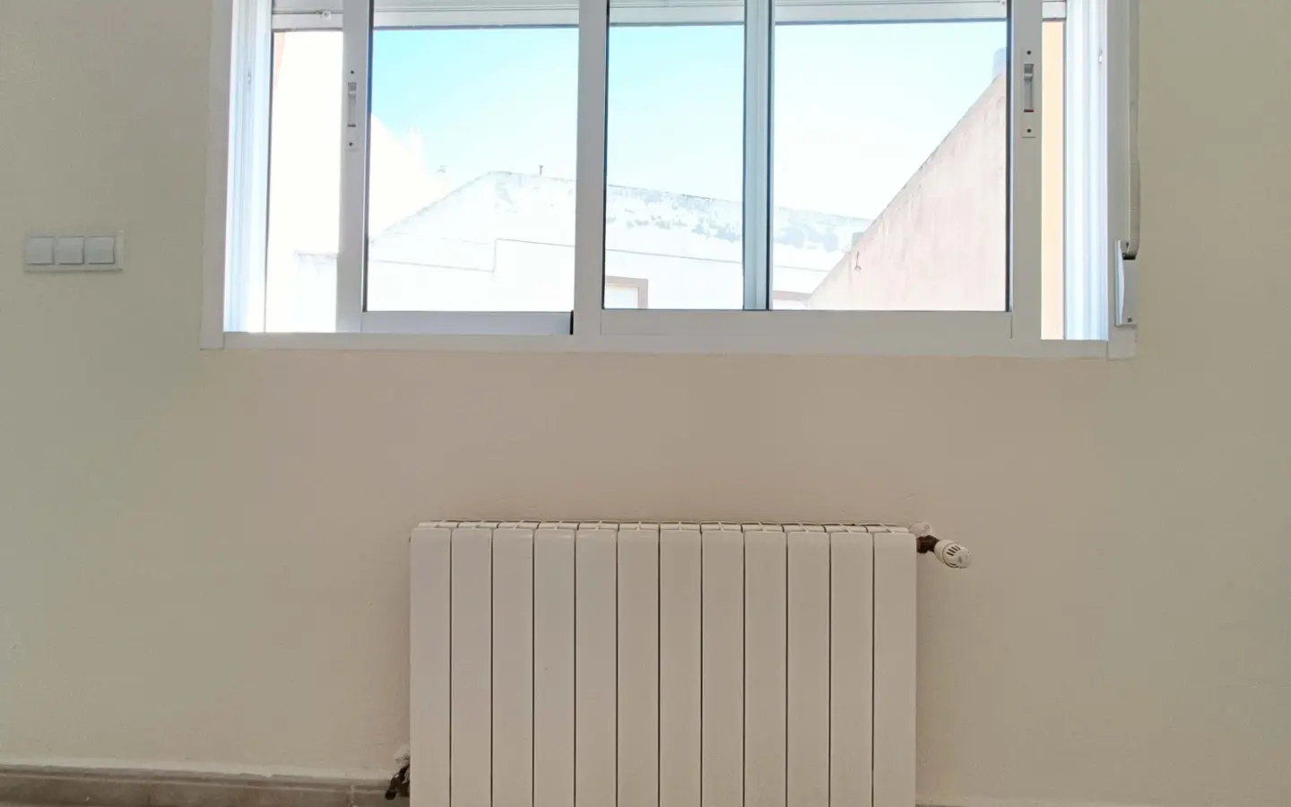 3-bedroom Apartment In Hondón De Los Frailes, Spain (90 M²)