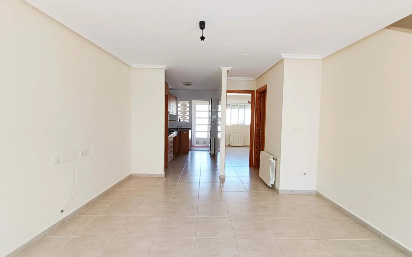 3-bedroom Apartment In Hondón De Los Frailes, Spain (90 M²)
