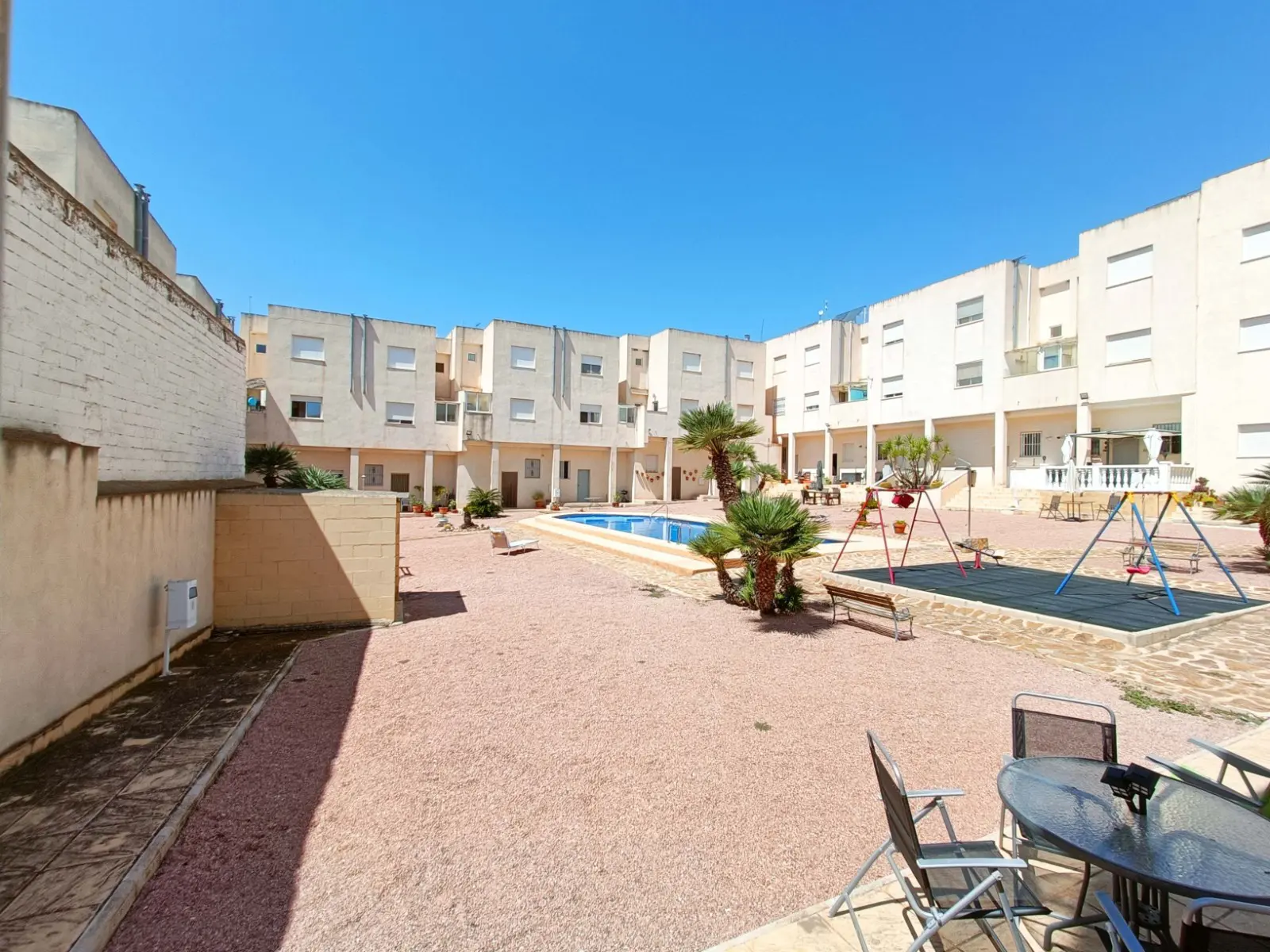 Apartment Of 90 M² In Hondón De Los Frailes