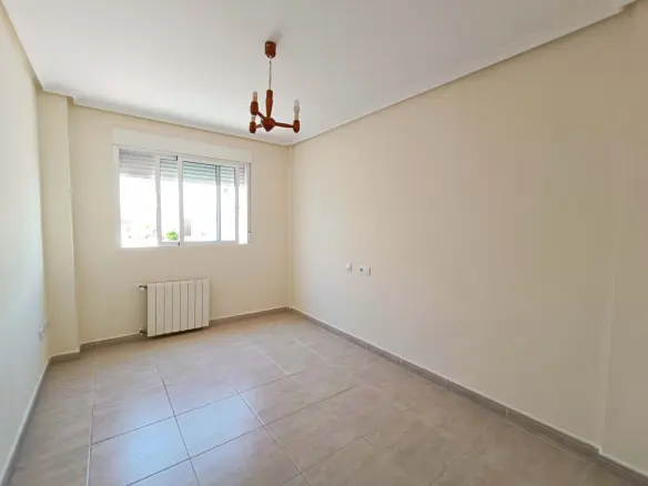 3-bedroom Apartment In Hondón De Los Frailes, Spain (90 M²)