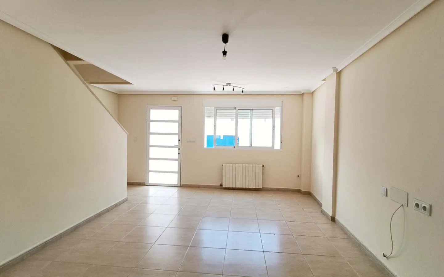 3-bedroom Apartment In Hondón De Los Frailes, Spain (90 M²)