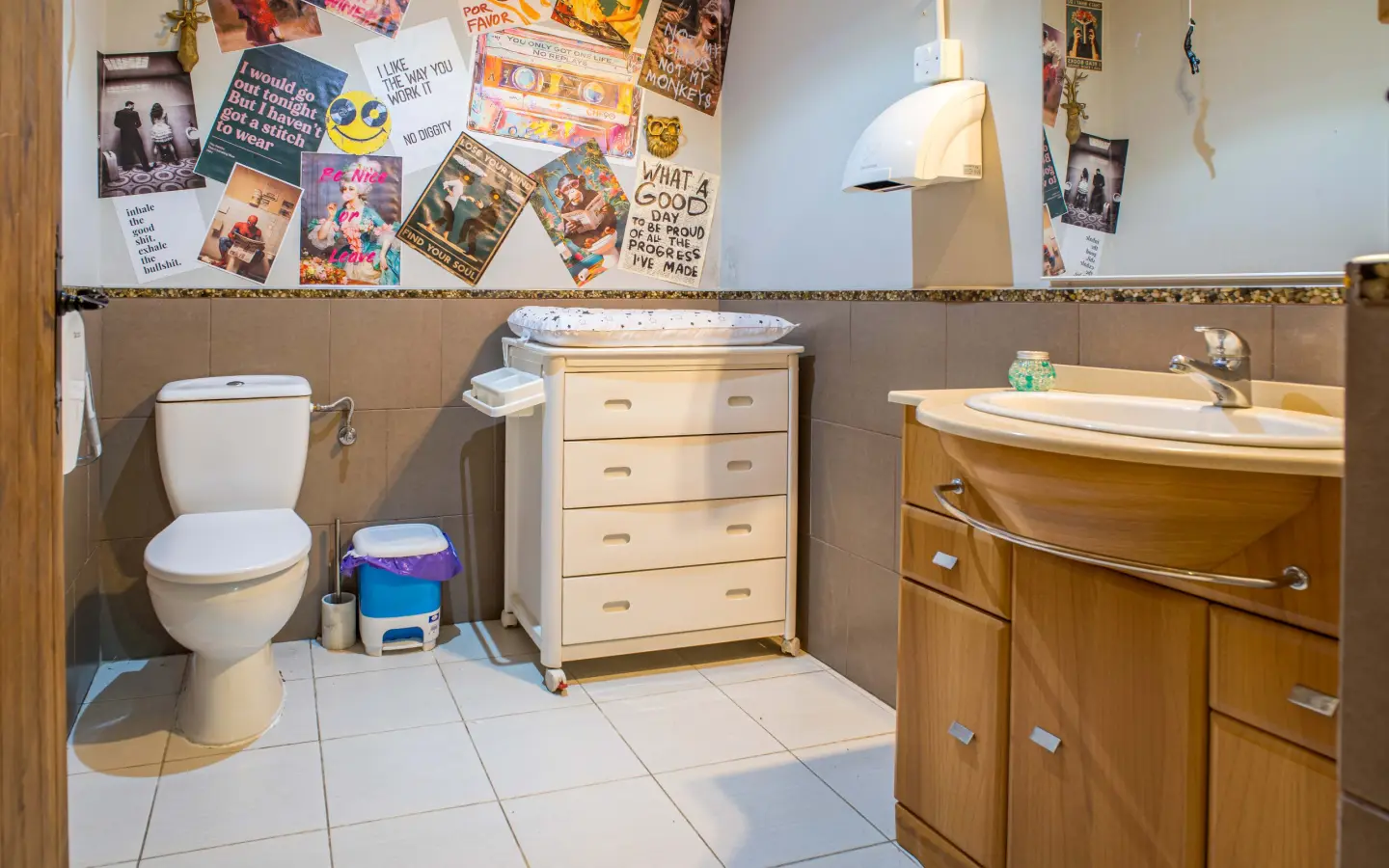 3-bedroom Townhouse In Pinoso, Spain (417 M²)