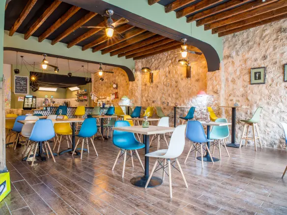 3-bedroom Townhouse In Pinoso, Spain (417 M²)